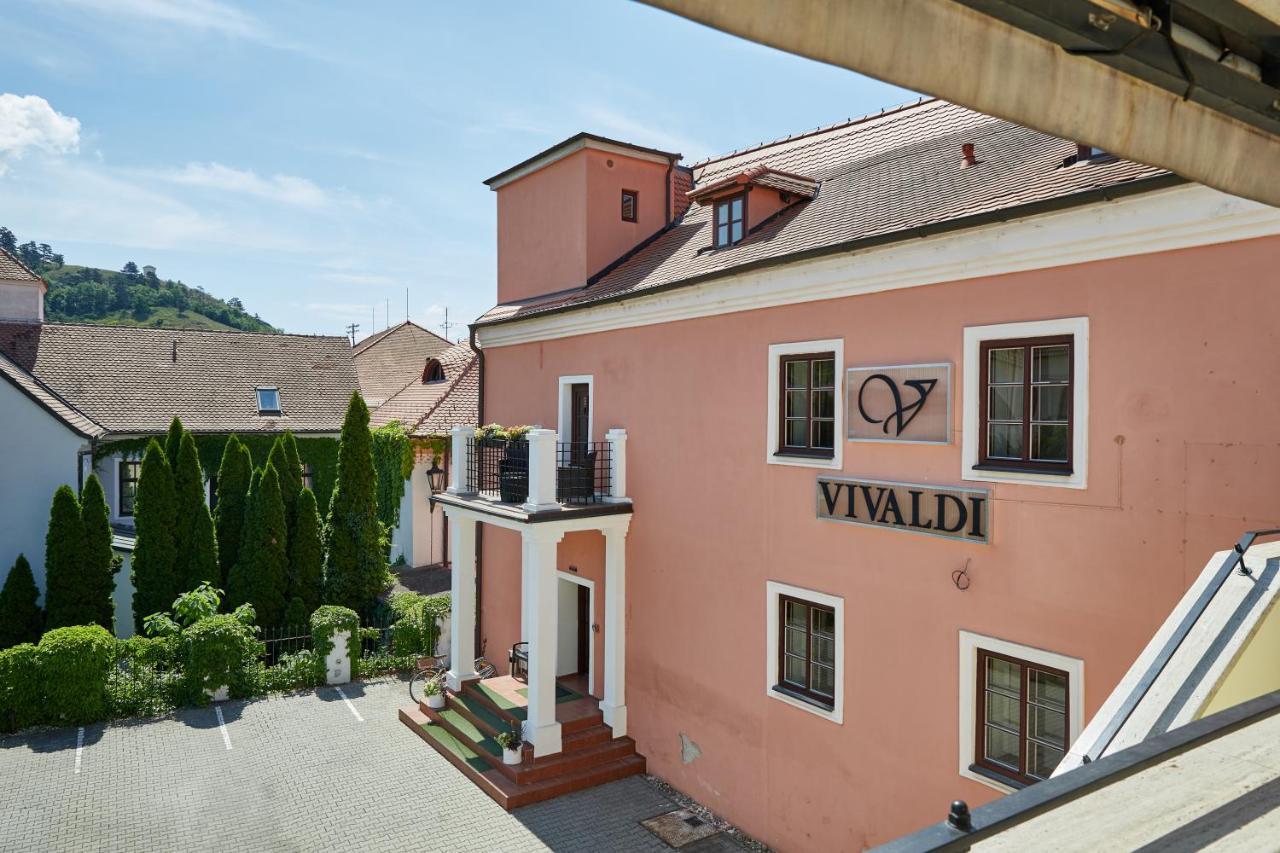 Vivaldi Apartments Mikulov Dış mekan fotoğraf